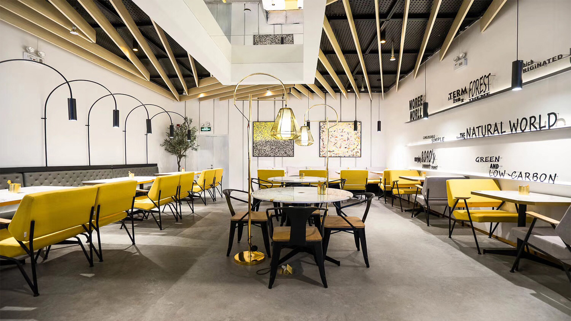 西餐廳空間設(shè)計